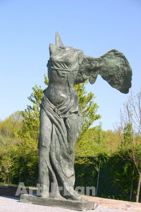 Nike art winged victory of samothrace