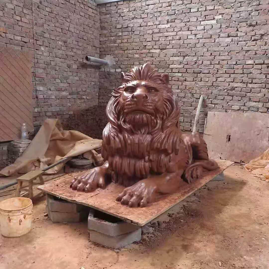 outdoor lion statue