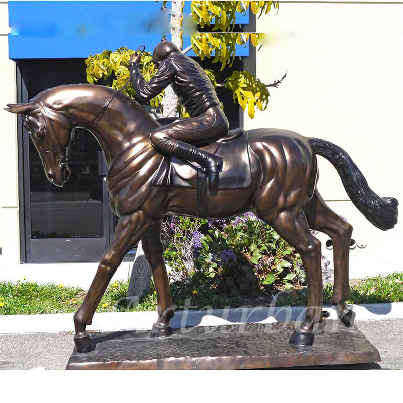 race horse statue