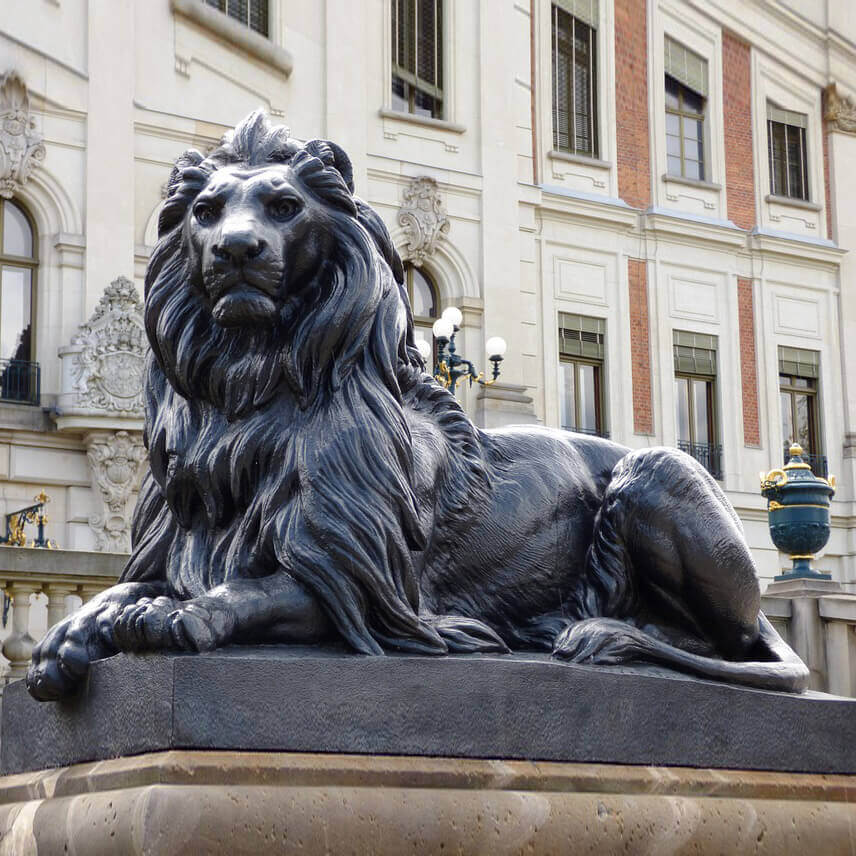 Big Lion Statue