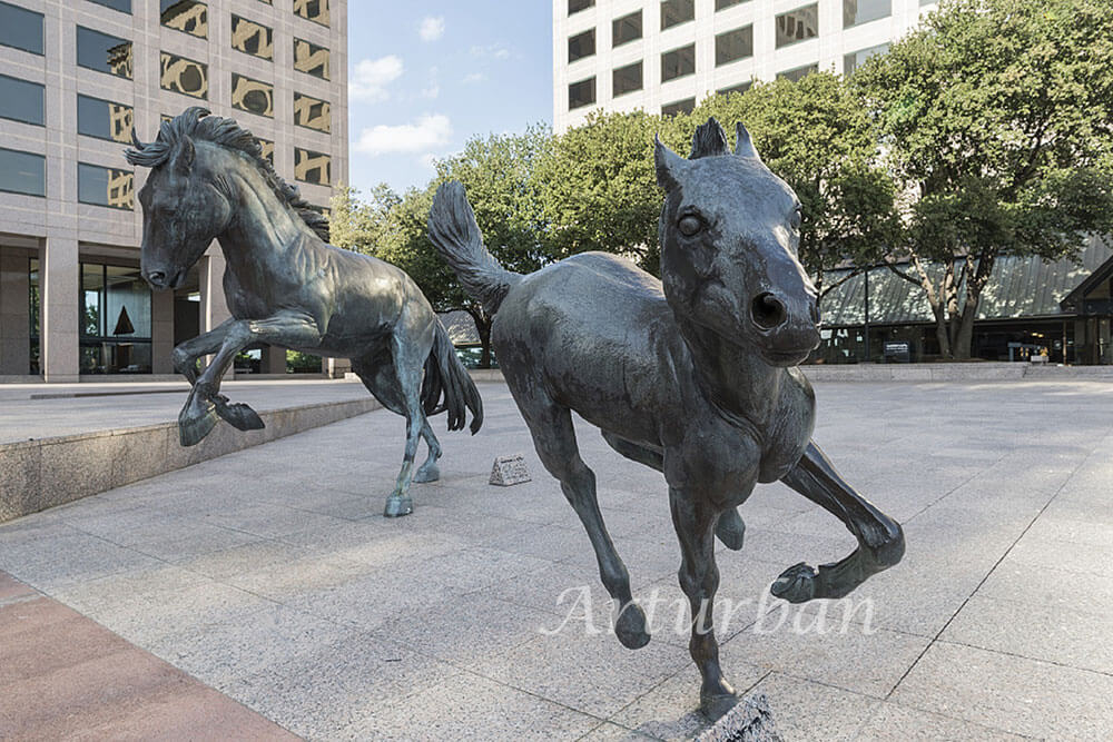 galloping horse sculpture