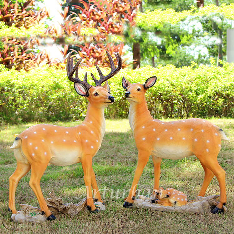 deer garden statue