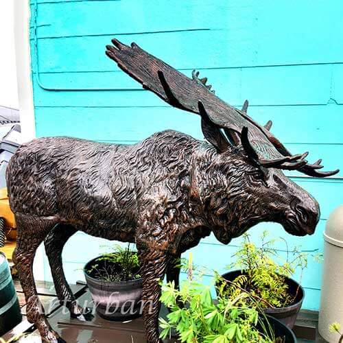 Moose Lawn Statue