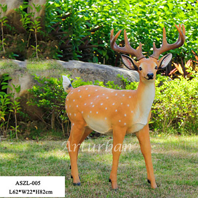 deer garden statue