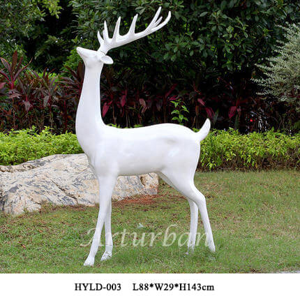 male deer statuese