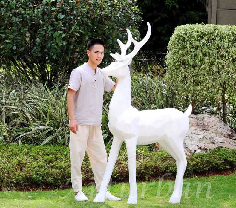 garden deer statue