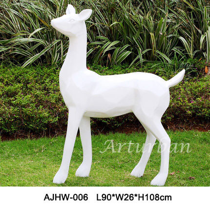 garden deer statue 