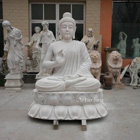 sitting buddha statue