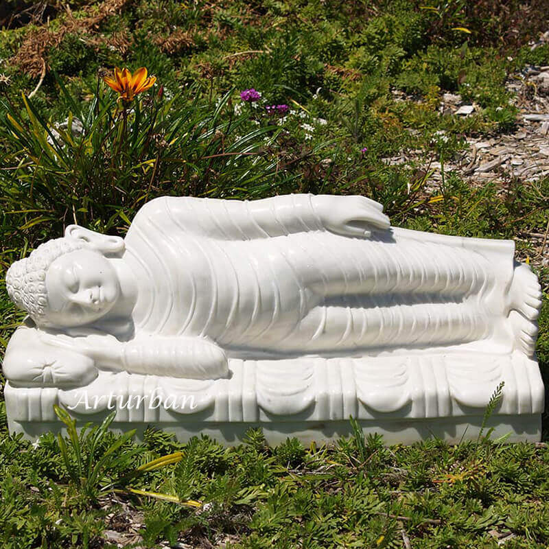 Reclining Buddha Statue