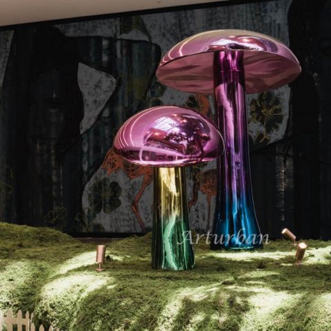 mushroom sculpture