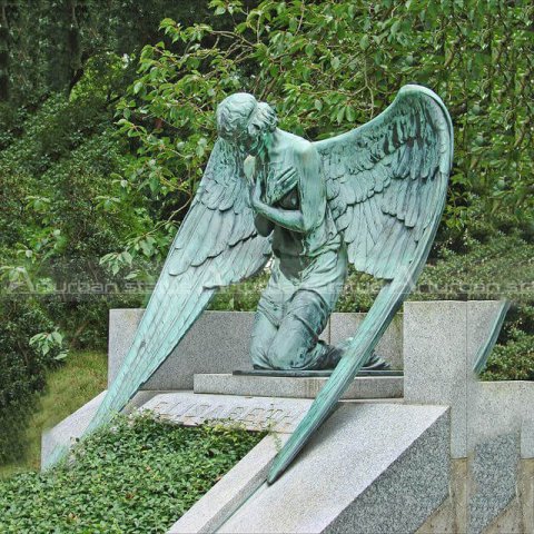 angel statues for graves