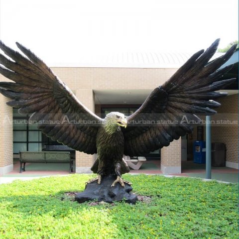 bronze large garden eagle sculpture