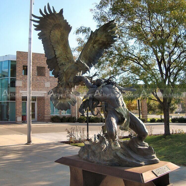 decoration eagle statue