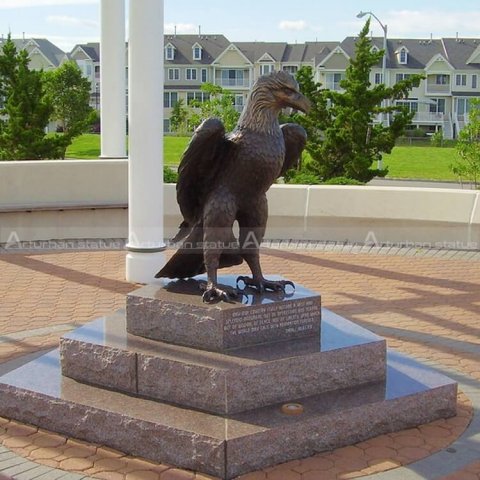 bronze bald eagle statue