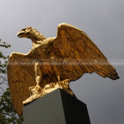 gold eagle statue