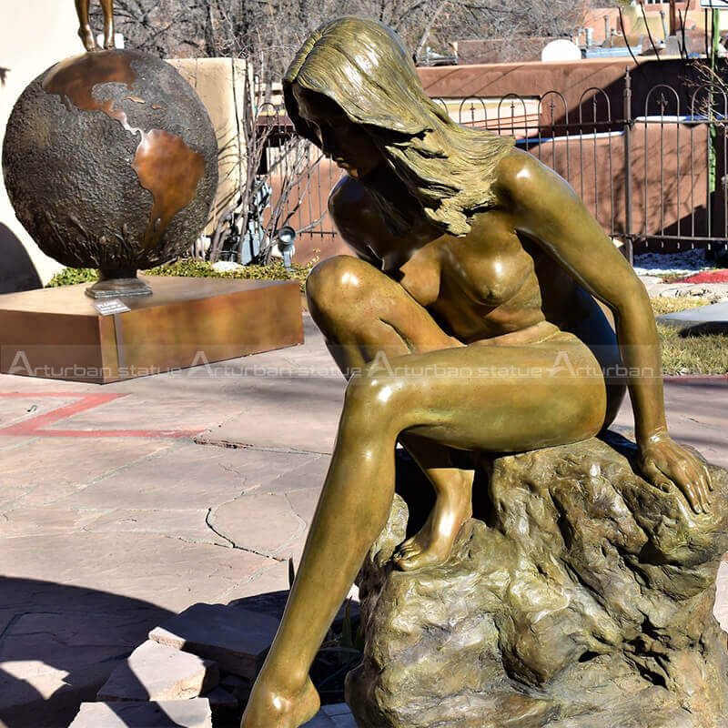 Nude Lady Statue