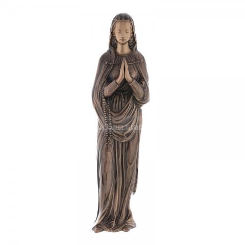 Holy mary statue