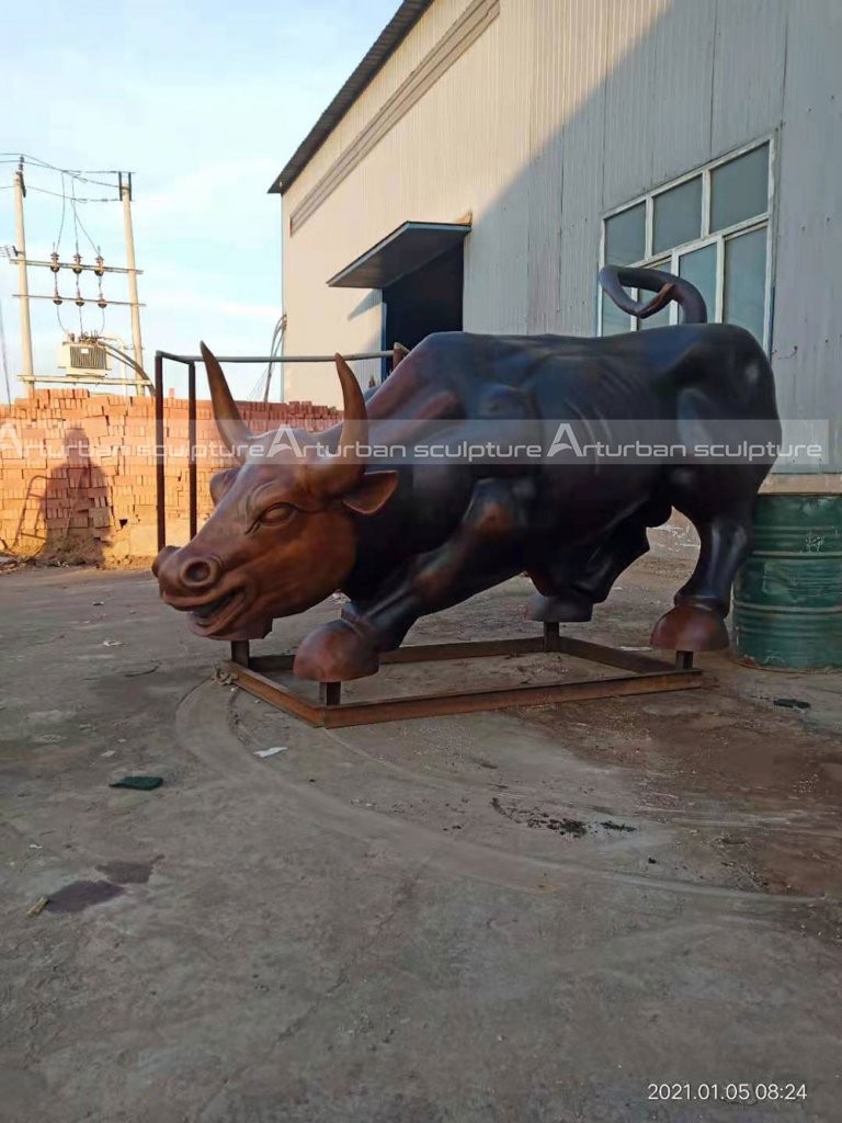 charging bull sculpture