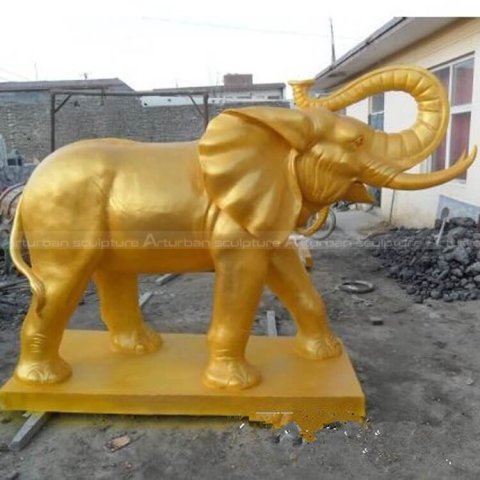 golden elephant statue