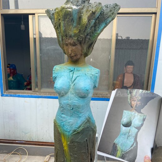 Daphne Sculpture