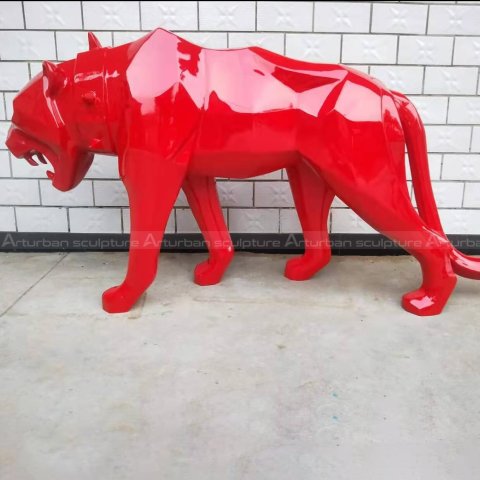 tiger sculpture