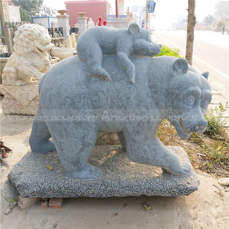 mother and baby bear sculpture