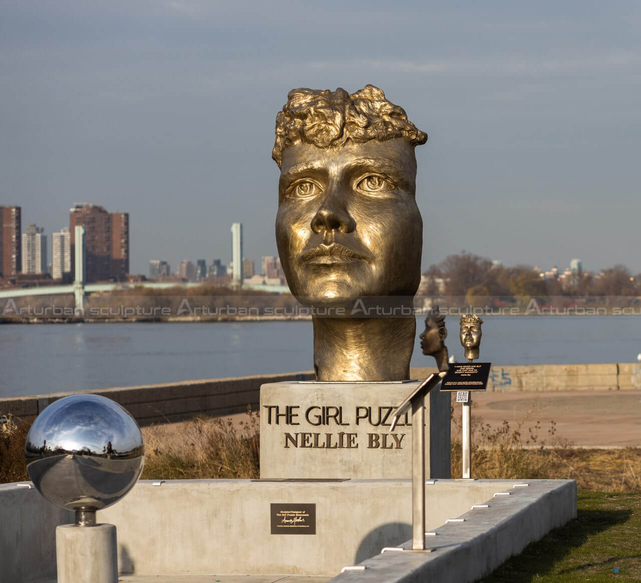 woman face statue