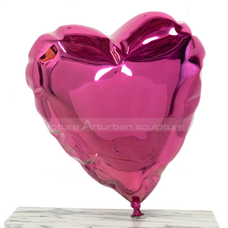 heart shaped statue