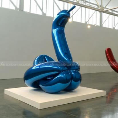 balloon swan jeff koons