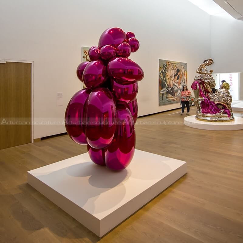 jeff koons venus sculpture