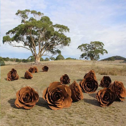 metal rose sculpture