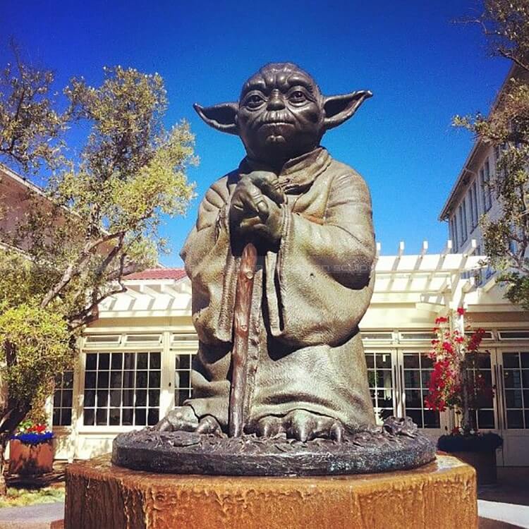 yoda bronze statue