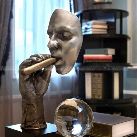 human face statue