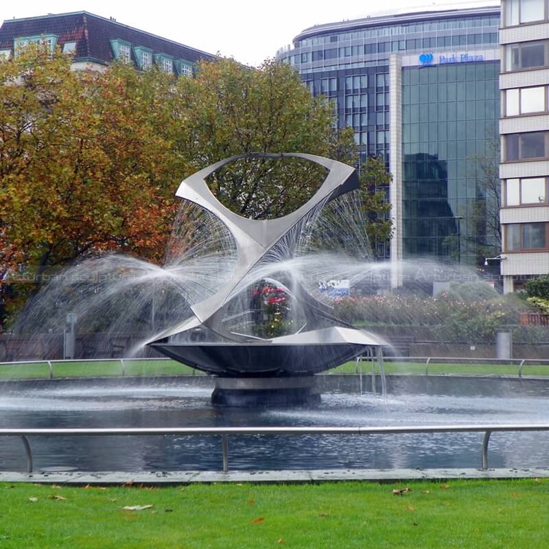 garden fountain art decoration