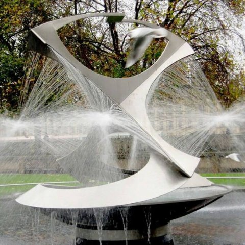 garden fountain art decoration