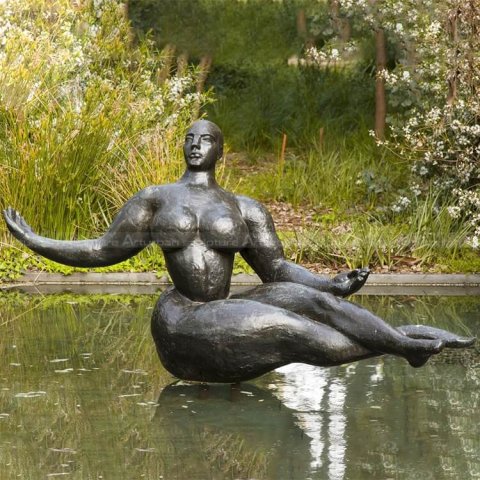 gaston lachaise floating figure