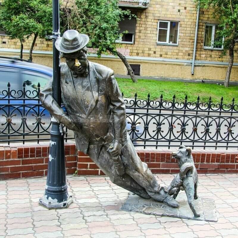 drunkard sculpture