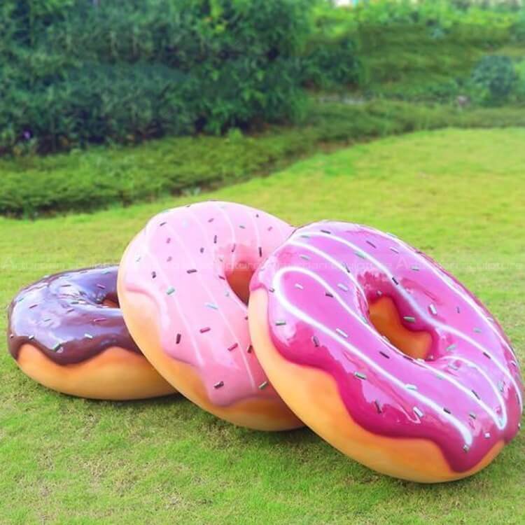 Doughnut sculpture