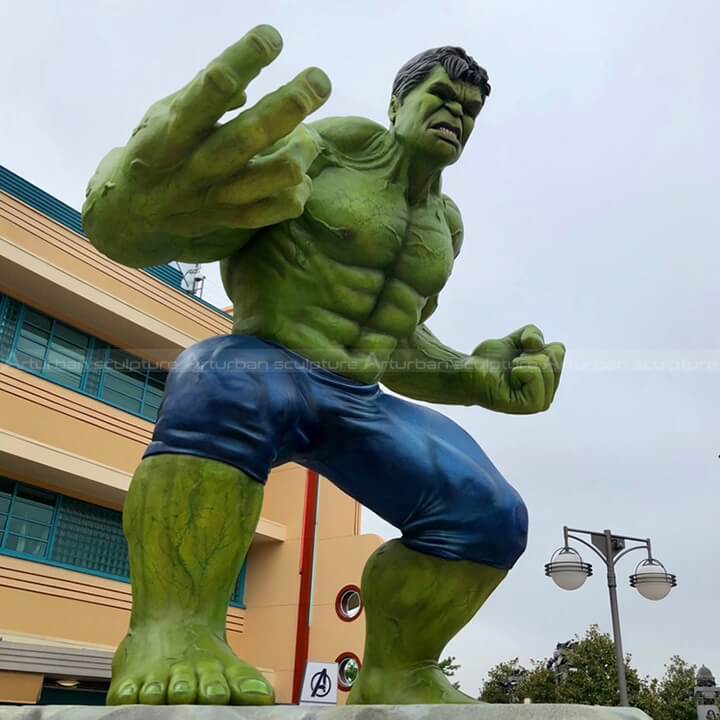 hulk garden statue