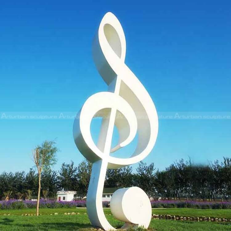 musical note sculpture