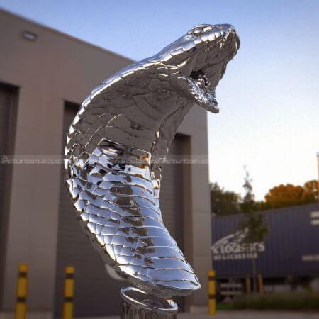 cobra sculpture