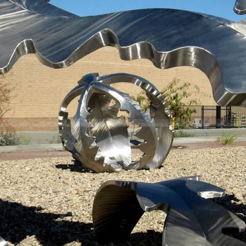 stainless steel garden sculptures