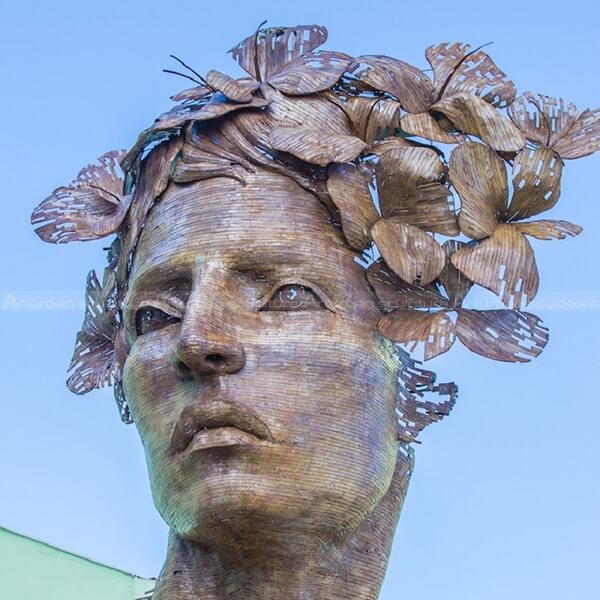 woman head statue