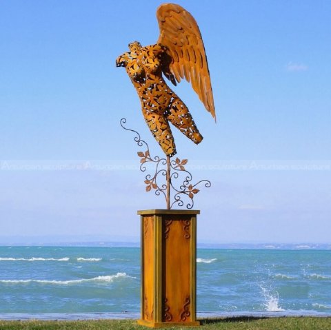 winged angel statue