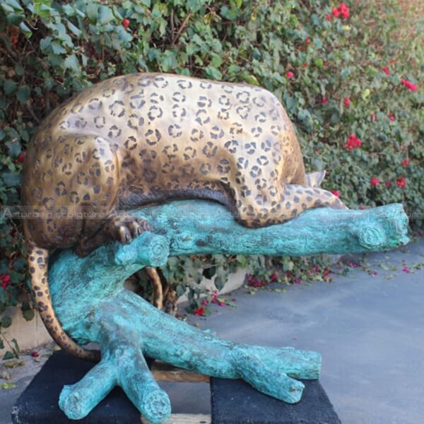 bronze leopard statue