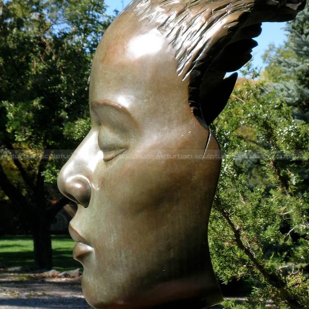 woman head statue