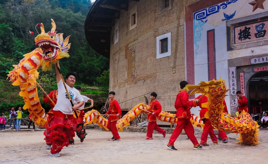 Traditional Chinese Dragon Art