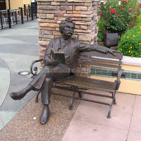 mark twain bench sculpture