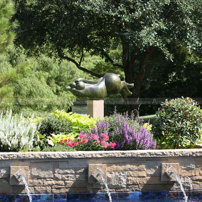 rabbit garden sculpture