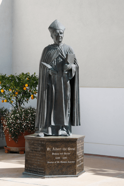 saint thomas more statue